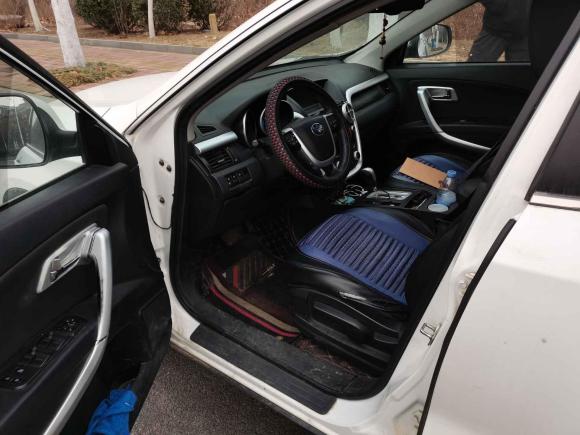 [济南·鲁A] 二手奔腾奔腾X802013款 2.0L 自动舒适型