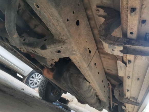 [深圳·粤B] 二手丰田普拉多2004款 GX 2.7自动车型