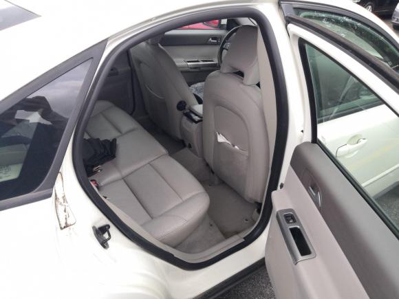 [上海·沪C] 二手沃尔沃沃尔沃S402009款 2.0L 自动智雅版