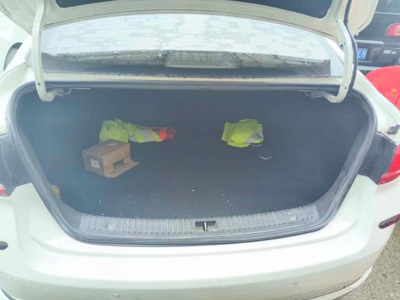 [杭州·浙A] 二手北京汽车北京EU52018款 R500 智风版