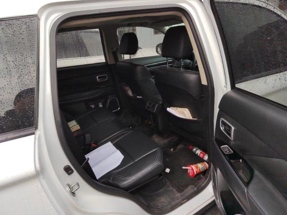 [义乌·浙G] 二手三菱欧蓝德2020款 2.0L 两驱畅享版 7座