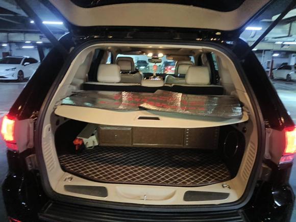 [杭州·浙A] 二手Jeep大切诺基2017款 3.6L 精英导航版