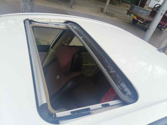 [西安·陕A] 二手马自达马自达32012款 1.6L 自动经典标准型