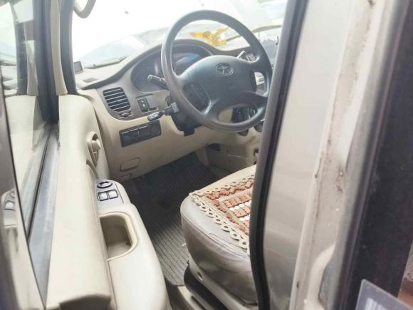 [佛山·粤Y] 二手江汽集团瑞风2015款 2.0L穿梭 汽油长轴标准版HFC4GA3-3D