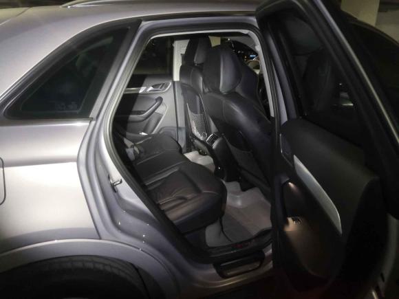 [成都·川A] 二手奥迪奥迪Q32015款 35 TFSI quattro 技术型