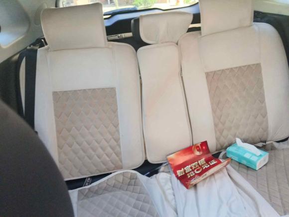 [青岛·鲁B] 二手红旗红旗HS52019款 2.0T 智联旗享四驱版