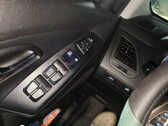 [上海·沪B] 二手现代北京现代ix352013款 2.0L 自动两驱智能型GLS 国V