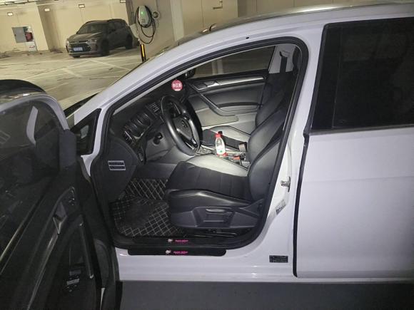 [成都·川G] 二手大众高尔夫2016款 230TSI 自动豪华型