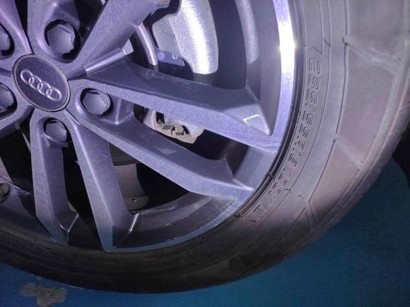 [杭州·浙A] 二手奥迪奥迪Q32020款 35 TFSI 进取动感型