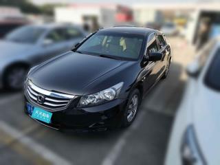 本田雅阁2011款2.0LEX