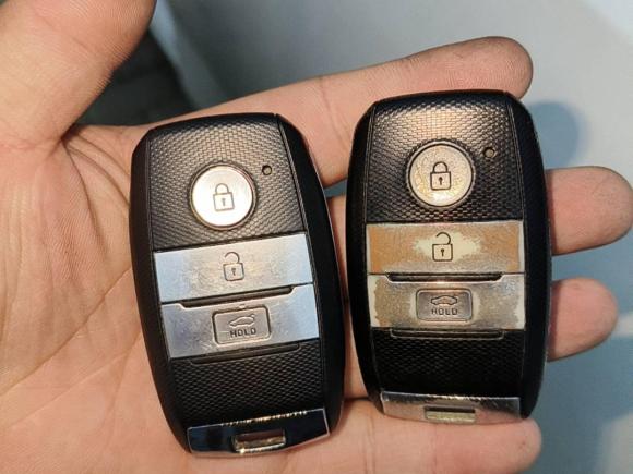 [南昌·赣A] 二手起亚起亚K42014款 1.8L 自动DLX