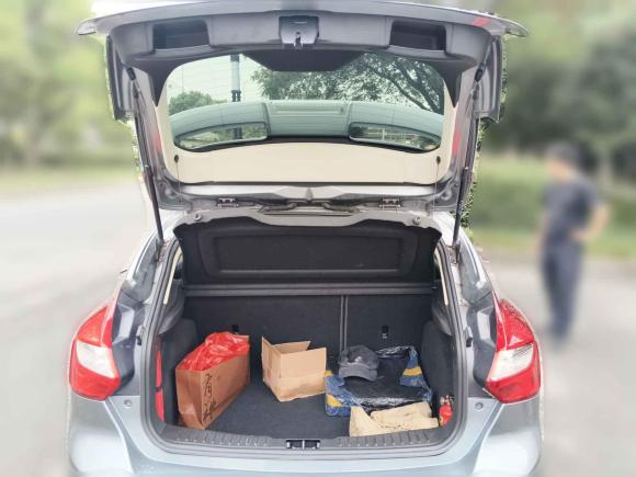 [嘉兴·浙F] 二手福特福克斯2012款 两厢 2.0L 自动豪华运动型