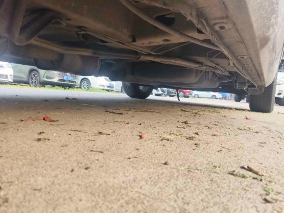 [无锡·苏B] 二手别克别克GL82013款 2.4L LT豪华商务行政版