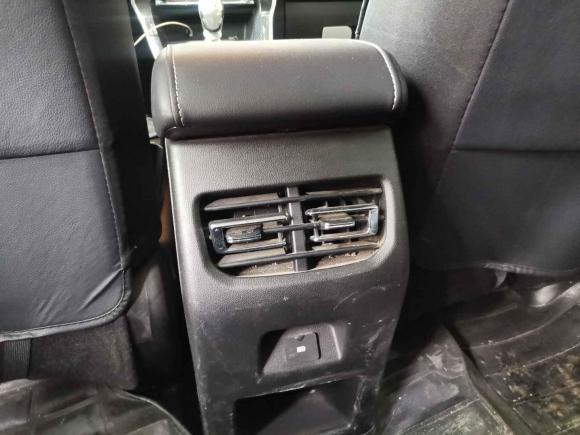 [广州·鄂M] 二手哈弗哈弗M62021款 PLUS 1.5T 手动豪华智联型