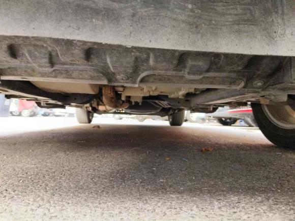 [济南·鲁A] 二手别克别克GL82012款 2.4L BASE舒适版