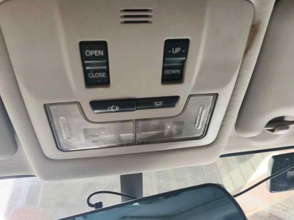 [北京·京F] 二手丰田RAV4荣放2015款 2.0L CVT两驱风尚版