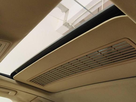 [成都·川A] 二手大众辉腾2011款 3.6L V6 5座加长舒适版