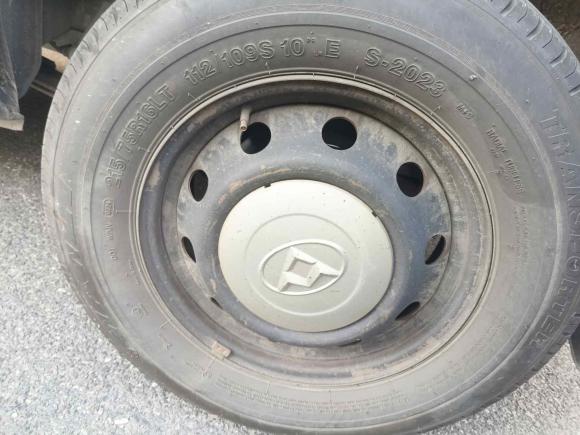 [嘉兴·浙F] 二手上汽大通MAXUS新途V802015款 2.5T AMT傲运通版短轴中顶