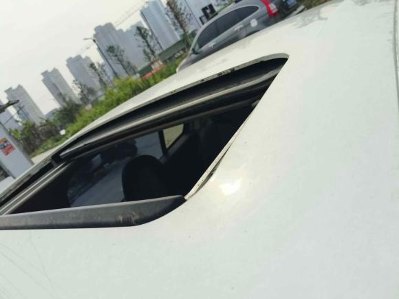 [温州·浙C] 二手标致标致4082014款 1.8L 自动豪华版