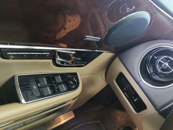 [上海·沪A] 二手捷豹捷豹XJ2013款 XJL 3.0 SC 全景商务版