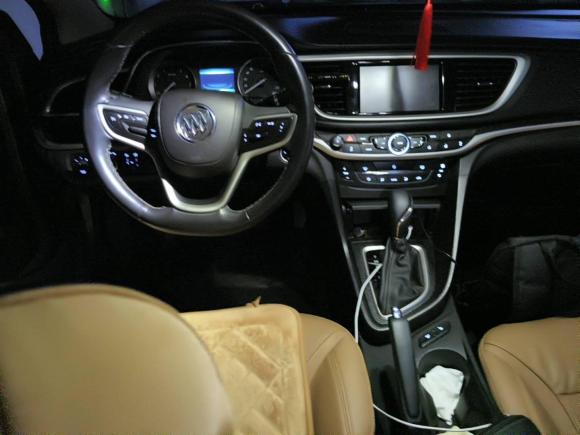 [济南·鲁B] 二手别克阅朗2018款 18T 自动旗舰型