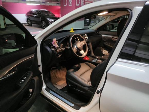 [广州·苏D] 二手英菲尼迪英菲尼迪QX502018款 2.0T 两驱菁英版