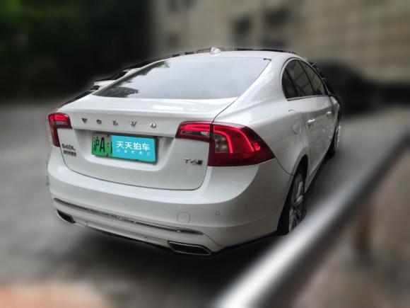 [上海·沪A] 二手沃尔沃沃尔沃S60新能源2018款 S60L E驱混动 T6进取版