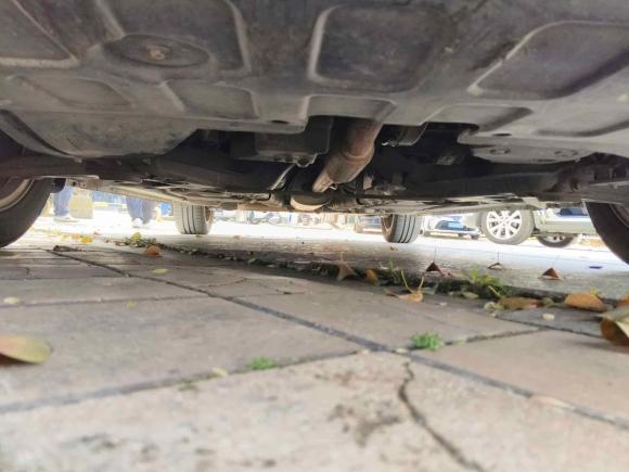 [苏州·苏E] 二手荣威荣威3502014款 1.5L 自动迅悦版