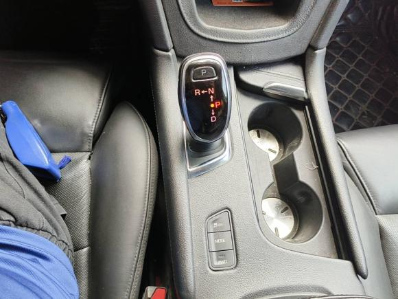 [广州·粤A] 二手凯迪拉克凯迪拉克XT52016款 28T 四驱豪华型