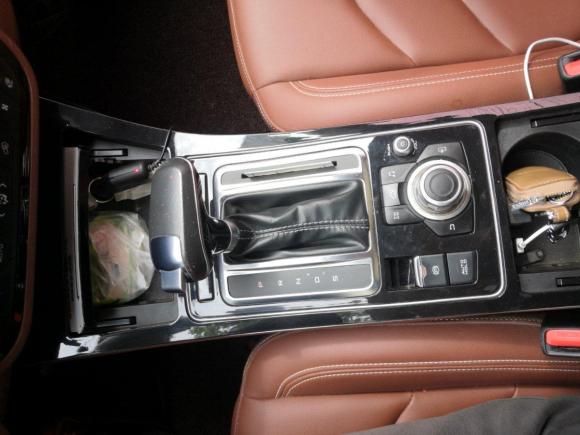 [西安·陕A] 二手一汽森雅R92018款 1.2T 自动豪华智尚型