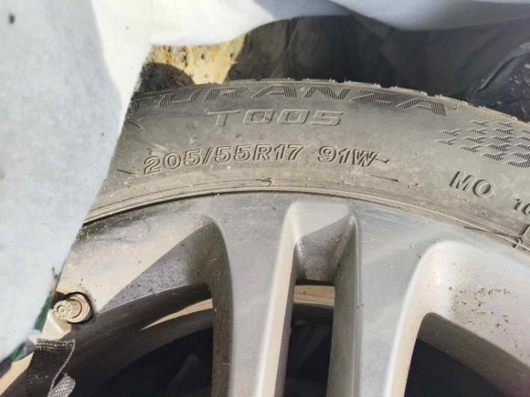 [苏州·苏U] 二手奔驰奔驰A级2022款 改款 A 180 L 运动轿车