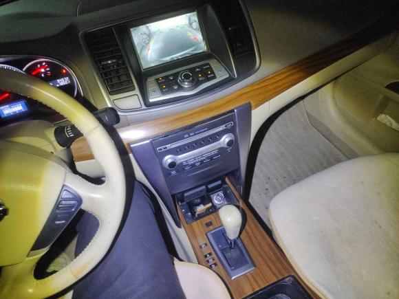 [上海·沪L] 二手日产天籁2011款 2.5L XL领先版