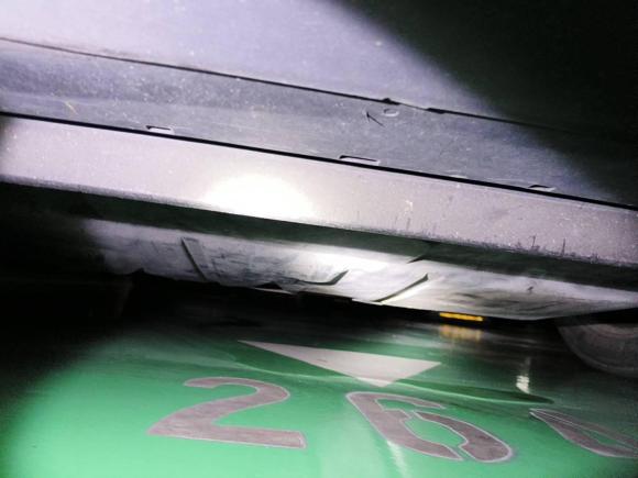 [深圳·粤B] 二手沃尔沃沃尔沃C302010款 改款 2.0智雅版