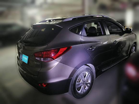 [上海·沪L] 二手现代北京现代ix352010款 2.0L 自动两驱精英版GLS