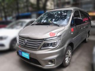 东风风行菱智2018款M5L1.6L7座豪华型