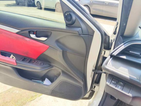 [义乌·赣E] 二手本田思域2016款 220TURBO CVT豪华版