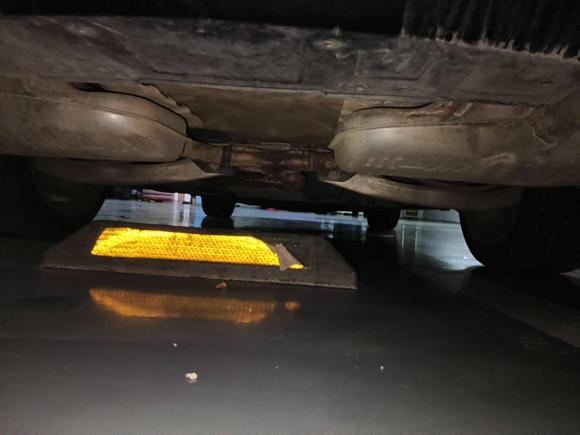 [西安·陕A] 二手别克君越2009款 2.4L豪华版