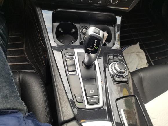 [上海·沪C] 二手宝马宝马5系2014款 520Li 典雅型