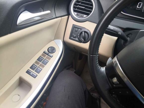 [上海·宁A] 二手荣威荣威5502014款 550S 1.8L 自动智选版