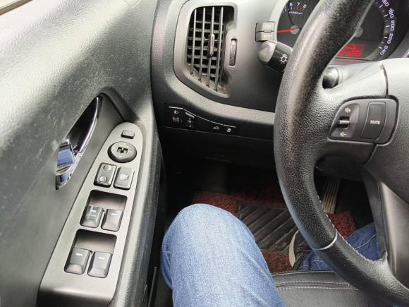 [苏州·苏E] 二手起亚智跑2012款 2.0L 自动两驱版GLS