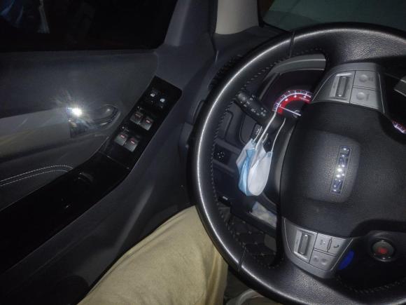 [成都·川A] 二手五十铃五十铃mu-X2017款 2.5T 两驱自动尊享型 7座