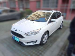 福特福克斯2015款两厢EcoBoost180自动精英型