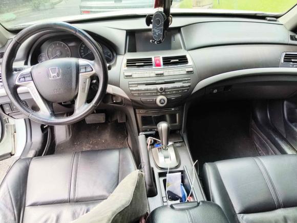 [上海·浙A] 二手本田歌诗图2012款 2.4L 豪华版