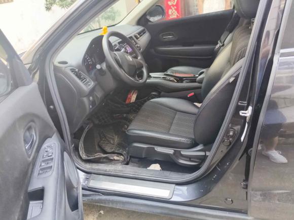 [佛山·粤T] 二手本田缤智2017款 1.8L CVT两驱先锋型