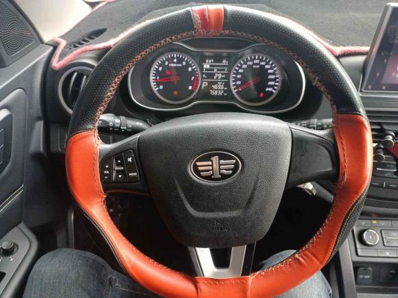 [苏州·闽D] 二手奔腾奔腾X402017款 1.6L 自动豪华型