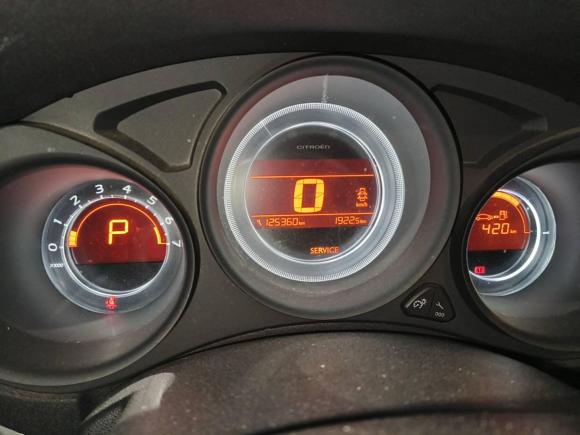 [上海·沪B] 二手雪铁龙雪铁龙C4L2015款 1.8L 自动豪华版