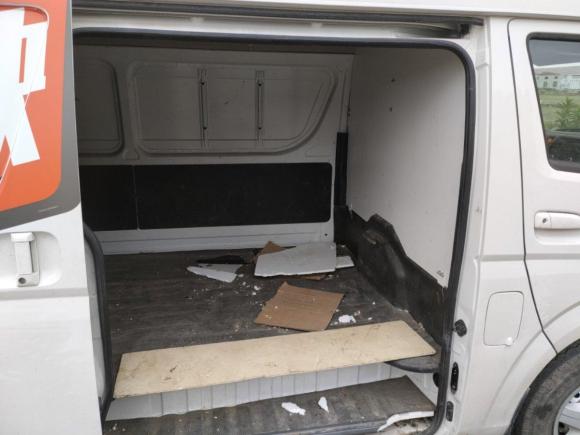 [上海·沪A] 二手福田风景G7新能源2022款 厢式运输车长轴高顶2座宁德时代50.23kWh