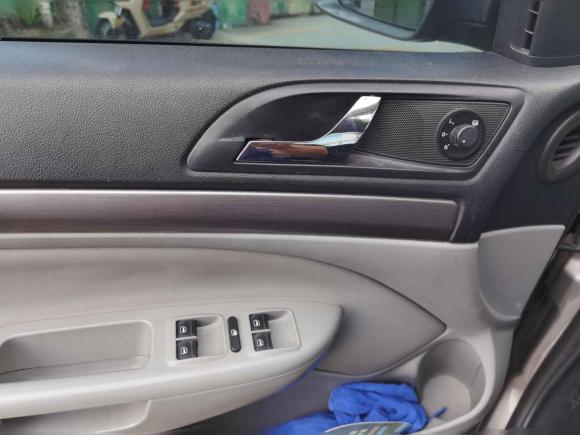 [深圳·粤B] 二手斯柯达明锐2014款 1.6L 自动逸俊版