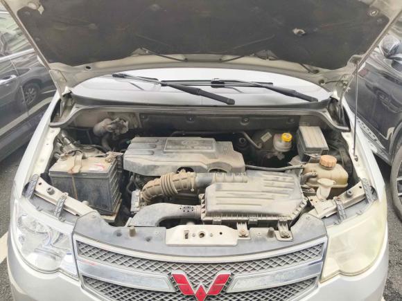 [上海·沪A] 二手五菱汽车五菱宏光2013款 1.5L S舒适型