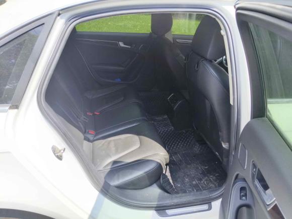 [上海·鲁Q] 二手奥迪奥迪A4L2012款 2.0 TFSI 自动技术型